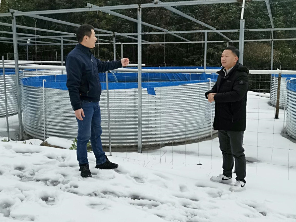 桂林交通控股集团驻村队让上浦村的寒冬有“温度”2.jpg 桂林交通控股集团驻村队让上浦村的寒冬有“温度”2.jpg